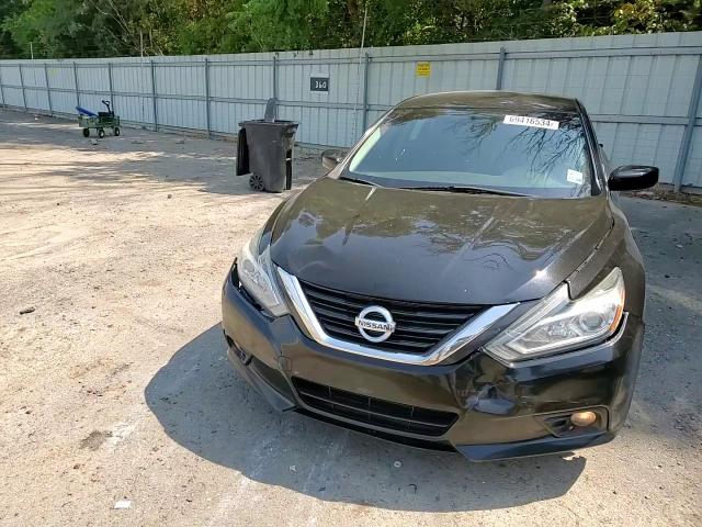 2018 Nissan Altima - Image 11