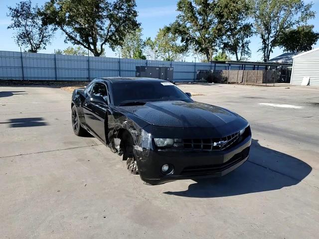 2011 Chevrolet Camaro Ls VIN: 2G1FA1ED6B9140077 Lot: 68847164