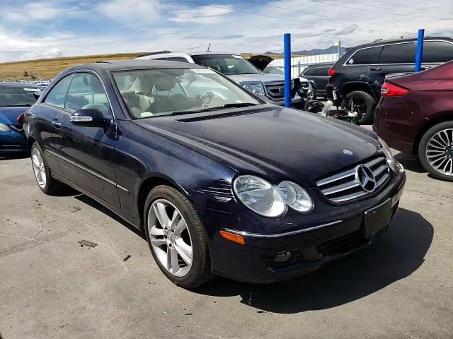 2007 Mercedes-Benz Clk 350 VIN: WDBTJ56H07F217283 Lot: 68442444