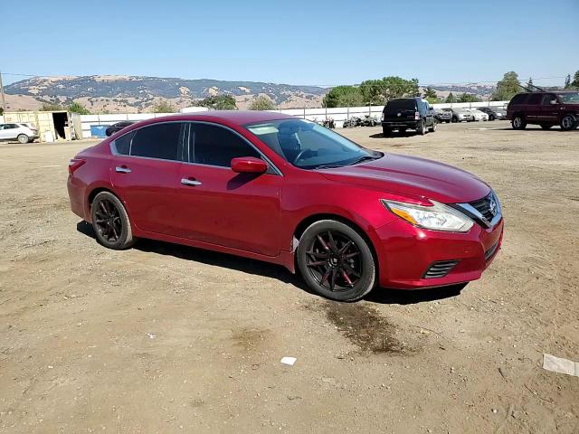 2017 Nissan Altima 2.5 VIN: 1N4AL3AP3HC230222 Lot: 67720404