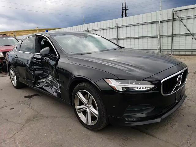 2018 Volvo S90 T5 Momentum VIN: LVY982MK0JP036053 Lot: 68571994