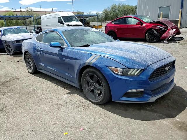 1FA6P8AM4H5201815 2017 Ford Mustang