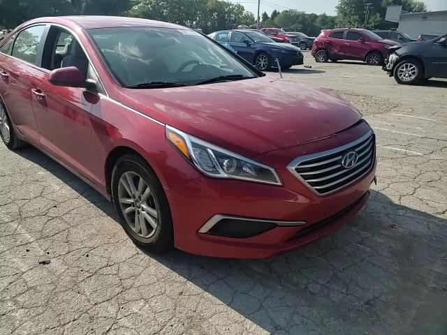 2017 Hyundai Sonata Se VIN: 5NPE24AF0HH568922 Lot: 68727164