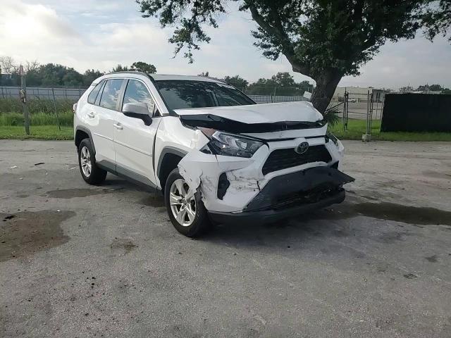 2021 Toyota Rav4 Xle VIN: 2T3W1RFV1MC167856 Lot: 68173054