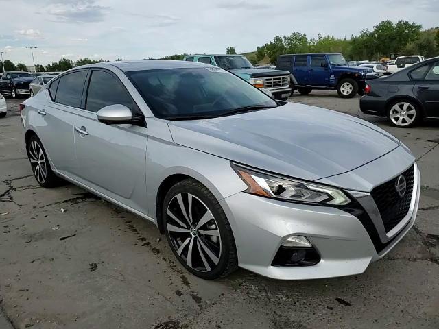 2021 Nissan Altima Platinum VIN: 1N4BL4FW3MN300200 Lot: 68690174