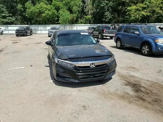 1HGCV1F13JA251502 2018 Honda Accord Lx