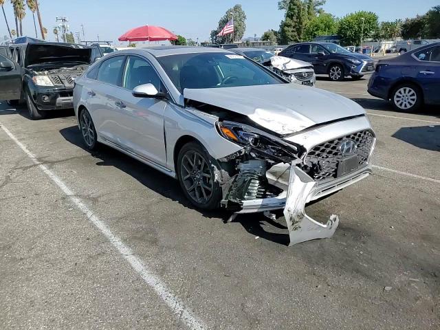 2018 Hyundai Sonata Sport VIN: 5NPE34AB4JH688559 Lot: 66757184