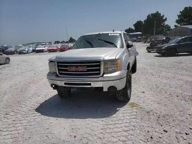 2013 GMC Sierra - Image 11