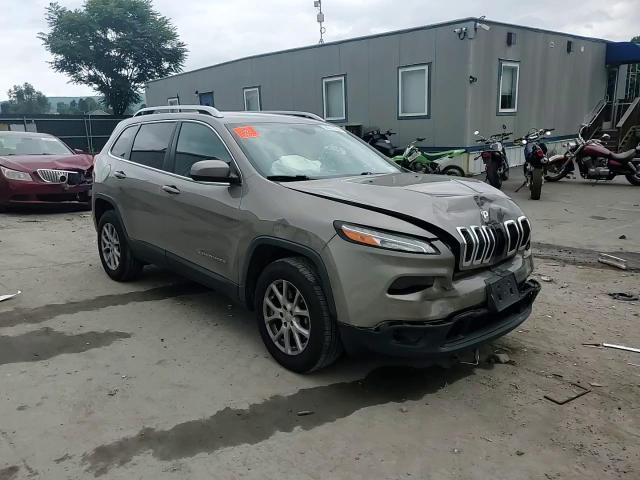 1C4PJMCB3HW564766 2017 Jeep Cherokee Latitude