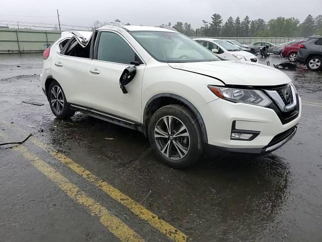 2017 Nissan Rogue S VIN: JN8AT2MT0HW405199 Lot: 66642854