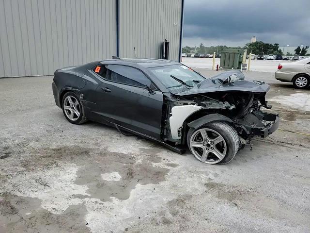 2016 Chevrolet Camaro - Image 11