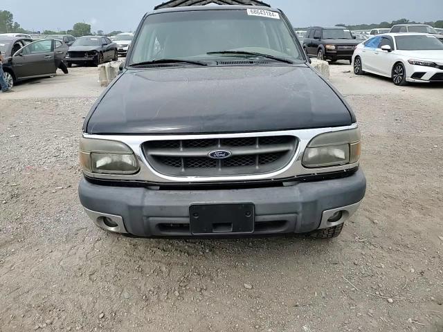 1FMZU63E8YUA84834 2000 Ford Explorer Xlt