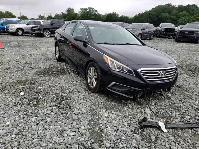 2017 Hyundai Sonata Se VIN: 5NPE24AF0HH556141 Lot: 65614994