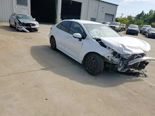 JTDEPMAE4MJ155377 2021 Toyota Corolla Le