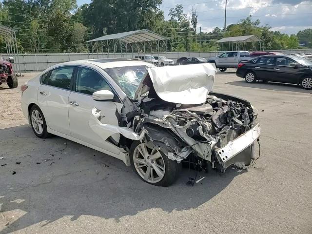 2015 Nissan Altima 2.5 VIN: 1N4AL3AP7FC125213 Lot: 68414944