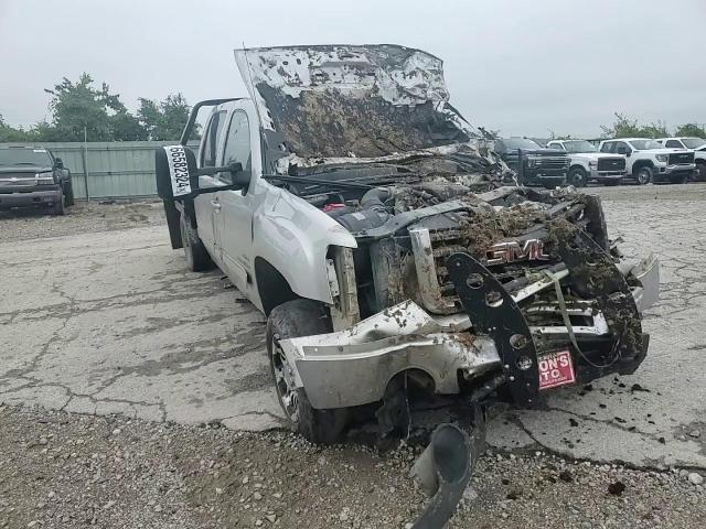 2010 GMC Sierra - Image 11