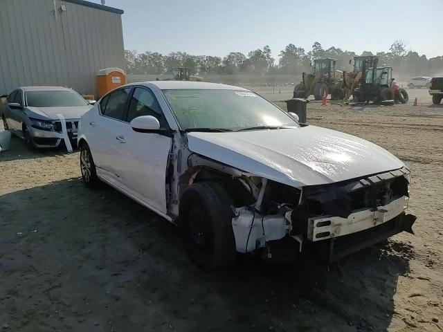 2019 Nissan Altima S VIN: 1N4BL4BV7KC199832 Lot: 68940274