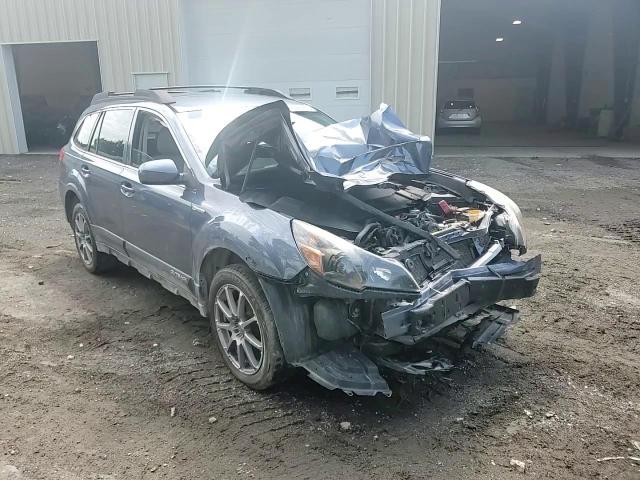 4S4BRBCC9E3286254 2014 Subaru Outback 2.5I Premium