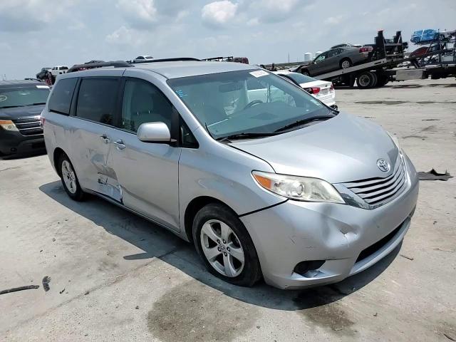 2017 Toyota Sienna Le VIN: 5TDKZ3DC4HS897658 Lot: 66923994