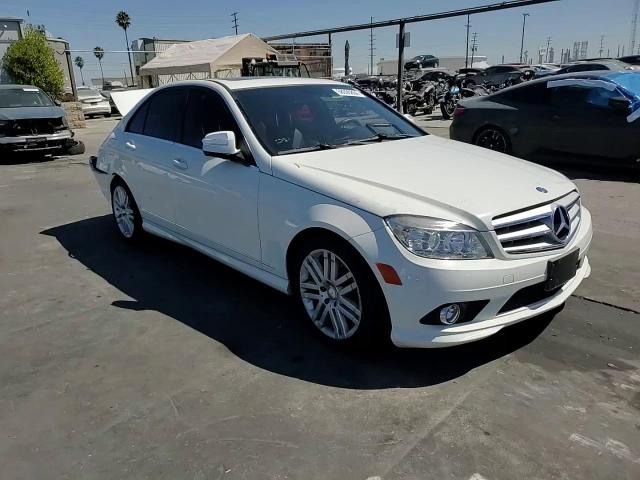 2009 Mercedes-Benz C 300 VIN: WDDGF54X69R071929 Lot: 68095804