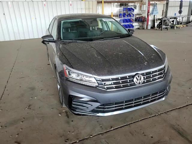 1VWAA7A34JC045622 2018 Volkswagen Passat S