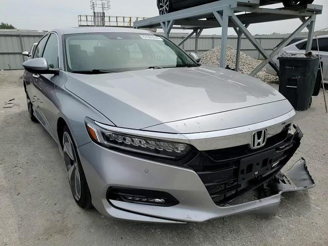 1HGCV2F97JA013678 2018 Honda Accord Touring