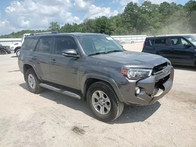 2019 Toyota 4Runner Sr5 VIN: JTEZU5JR9K5199136 Lot: 69174374