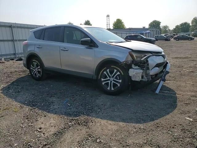 2018 Toyota Rav4 Le VIN: JTMZFREV4JJ171652 Lot: 66040734