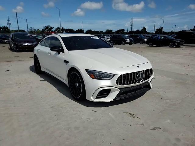 2019 Mercedes-Benz AMG GT - Image 11