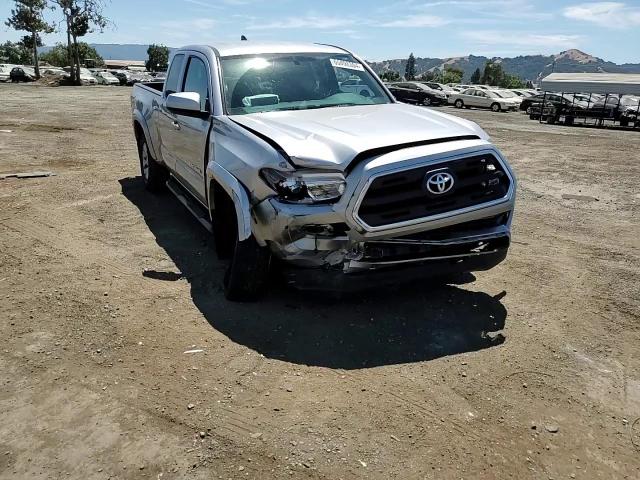 2017 Toyota Tacoma Access Cab VIN: 5TFSZ5ANXHX115200 Lot: 65498304