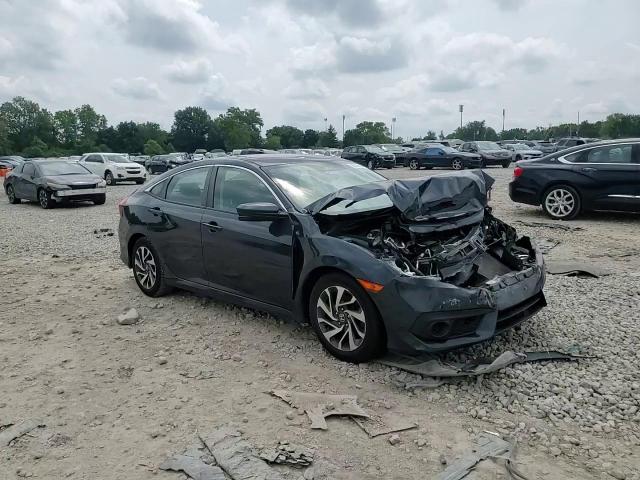 2HGFC2F88JH591686 2018 Honda Civic Ex