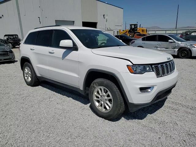 2019 Jeep Grand Cherokee Laredo VIN: 1C4RJFAG5KC677193 Lot: 69503974