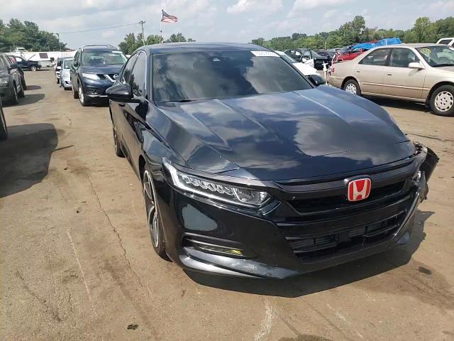 1HGCV2F31JA037468 2018 Honda Accord Sport