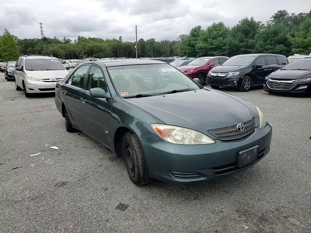 2002 Toyota Camry Le VIN: 4T1BE32K82U509111 Lot: 69059484