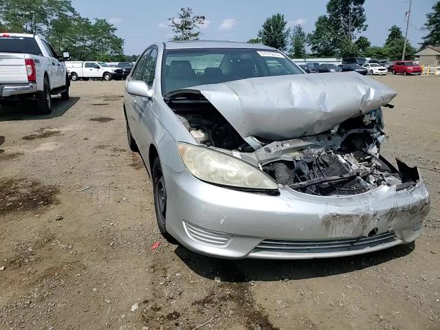 2005 Toyota Camry Le VIN: 4T1BE32K15U511027 Lot: 67615614