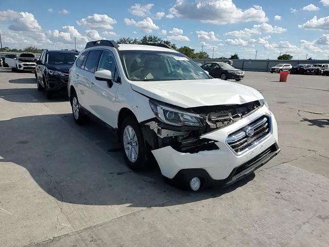 2018 Subaru Outback 2.5I Premium VIN: 4S4BSACCXJ3337818 Lot: 69877724