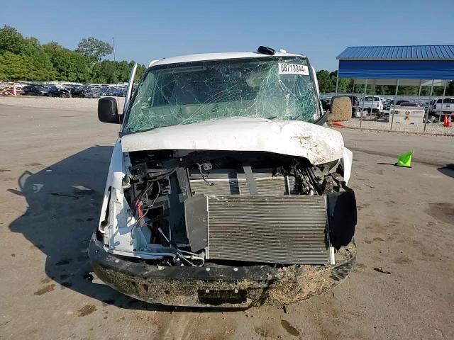 2024 Chevrolet Express G2500 VIN: 1GCWGAF78R1102458 Lot: 68713344