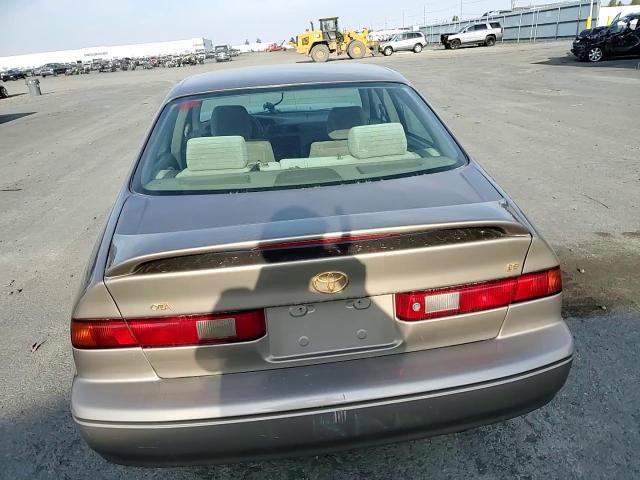 1999 Toyota Camry Ce VIN: 4T1BG22K2XU530712 Lot: 60481814