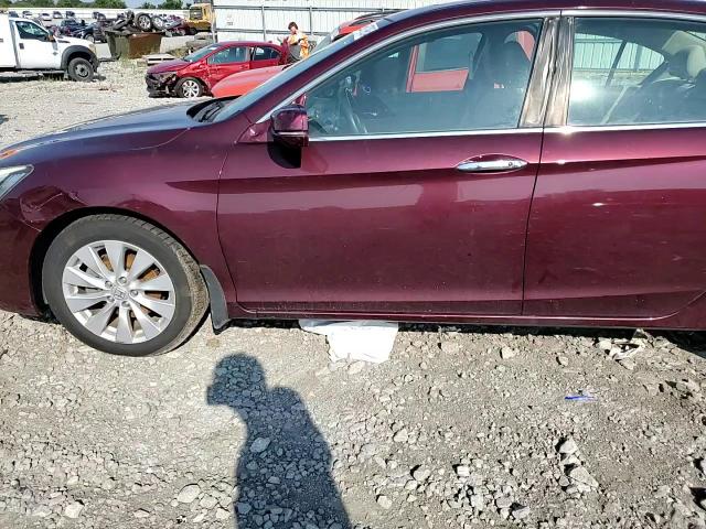 2013 Honda Accord Ex VIN: 1HGCR2F70DA228777 Lot: 66179954