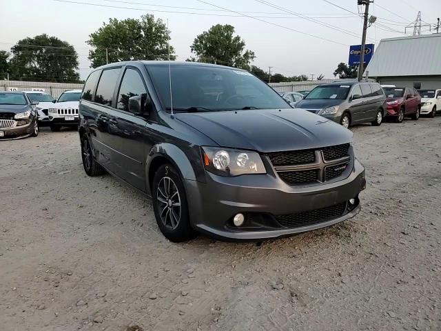 2017 Dodge Grand Caravan Gt VIN: 2C4RDGEG8HR640467 Lot: 68415704