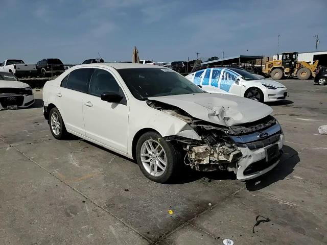 2012 Ford Fusion S VIN: 3FAHP0GA5CR275290 Lot: 65957324