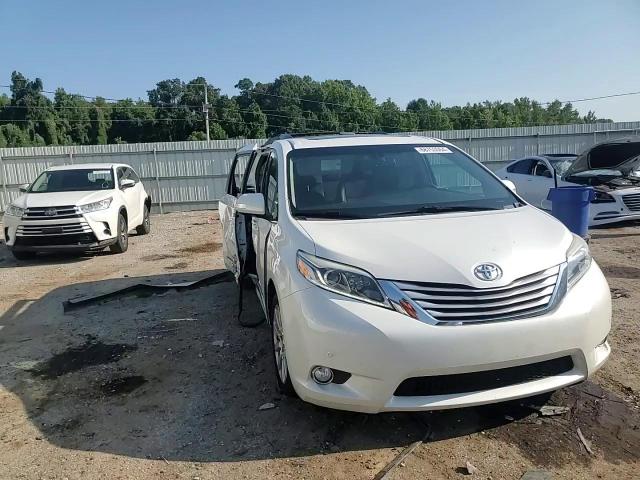 2017 Toyota Sienna Xle VIN: 5TDYZ3DC2HS800371 Lot: 68753064