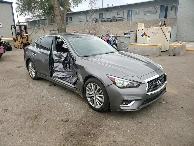 2018 Infiniti Q50 Luxe VIN: JN1EV7AP6JM362410 Lot: 69144694