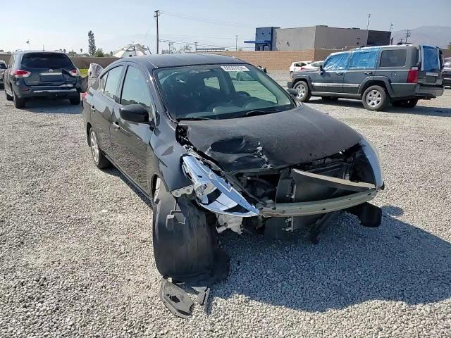 2019 Nissan Versa S VIN: 3N1CN7APXKL807055 Lot: 69537294