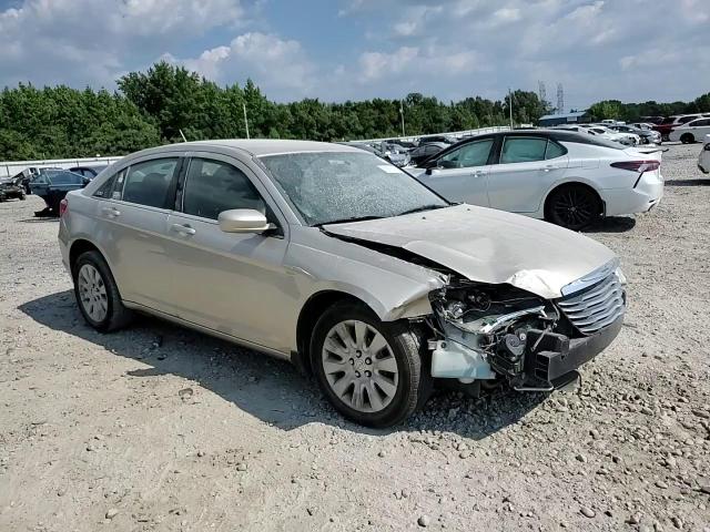 2014 Chrysler 200 Lx VIN: 1C3CCBAB3EN204578 Lot: 65997064