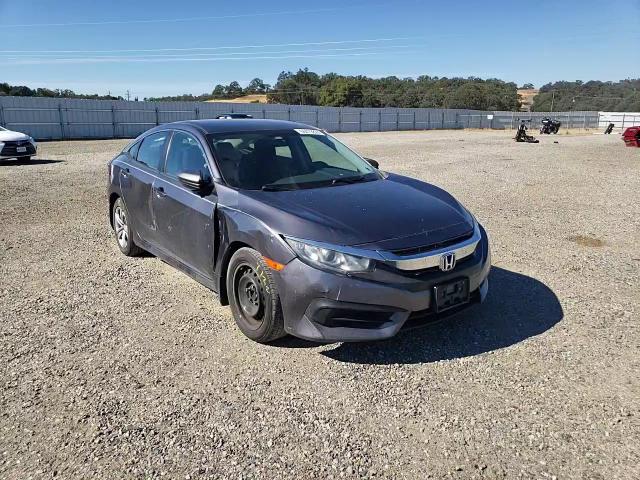 19XFC2F58GE055975 2016 Honda Civic Lx