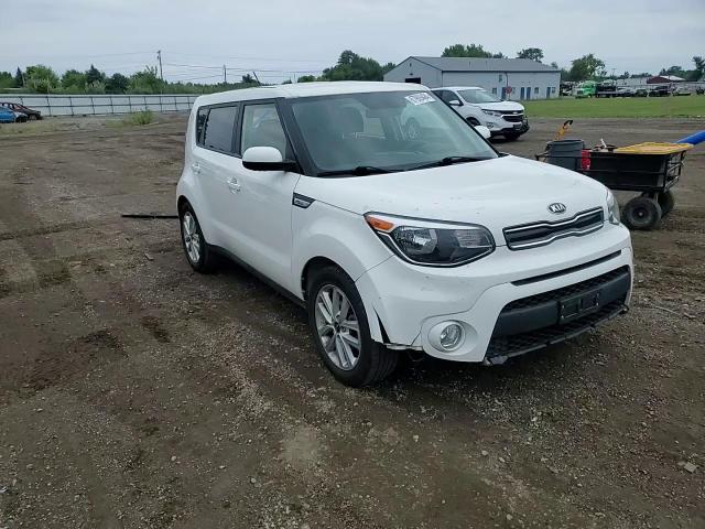 2019 Kia Soul + VIN: KNDJP3A58K7699285 Lot: 67909424