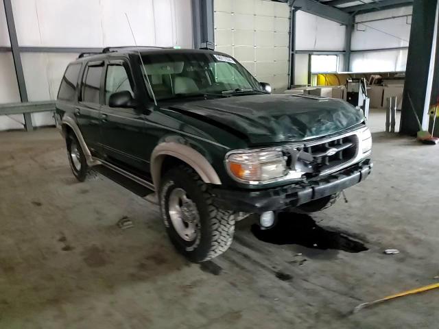 2000 Ford Explorer Eddie Bauer VIN: 1FMDU74E9YZB55766 Lot: 66717224