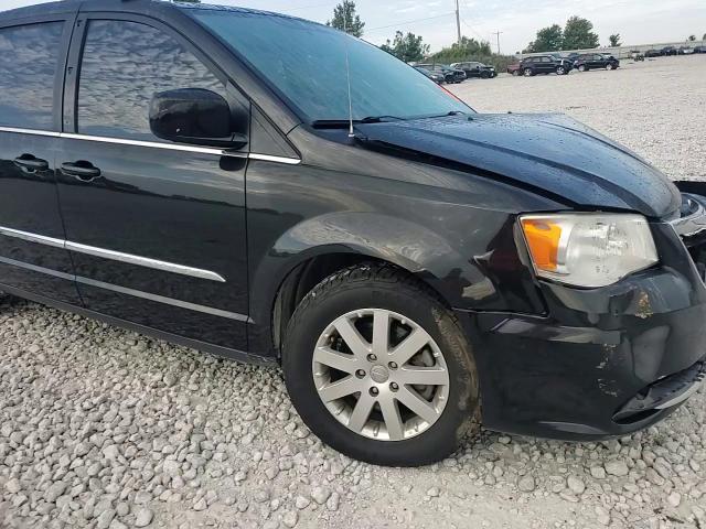 2015 Chrysler Town & Country Touring VIN: 2C4RC1BG2FR673451 Lot: 68844044