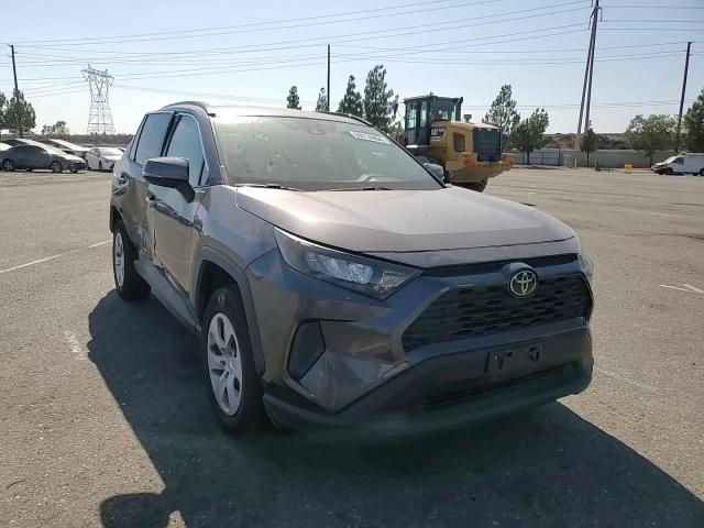 2019 Toyota RAV 4 - Image 12